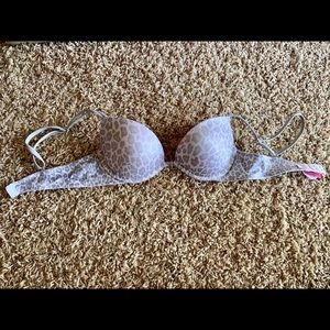 Victoria’s Secret PINK Heartbreaker Push Up 34B